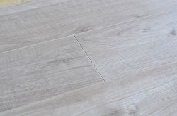 Ламинат Ideal Choice Дуб Раунд в Екатеринбурге