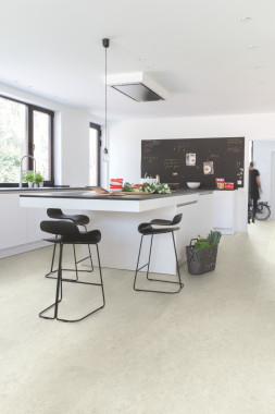 Кварцевый ламинат (SPC) Quick Step VOLCANO Песочный камень