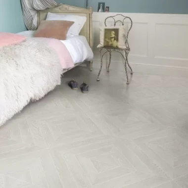 Ламинат Quick Step Castle Ultra Дуб светло-серый патина