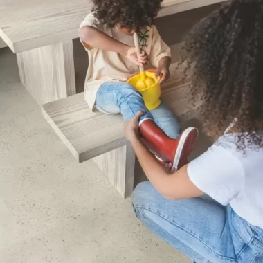 ПВХ плитка Quick Step ILLUME Бетон устричный